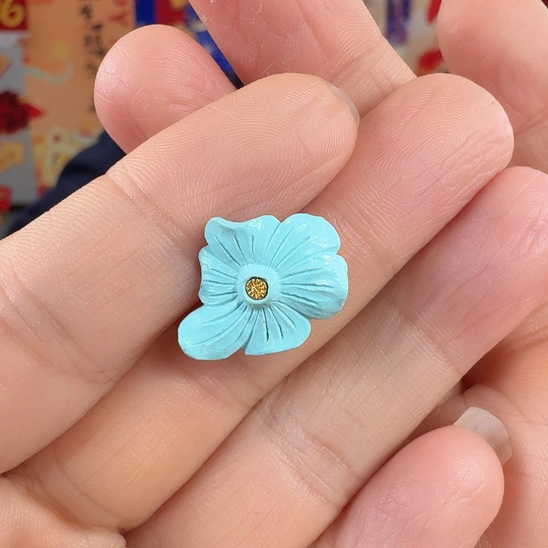 绿松石未镶嵌珠宝奇石