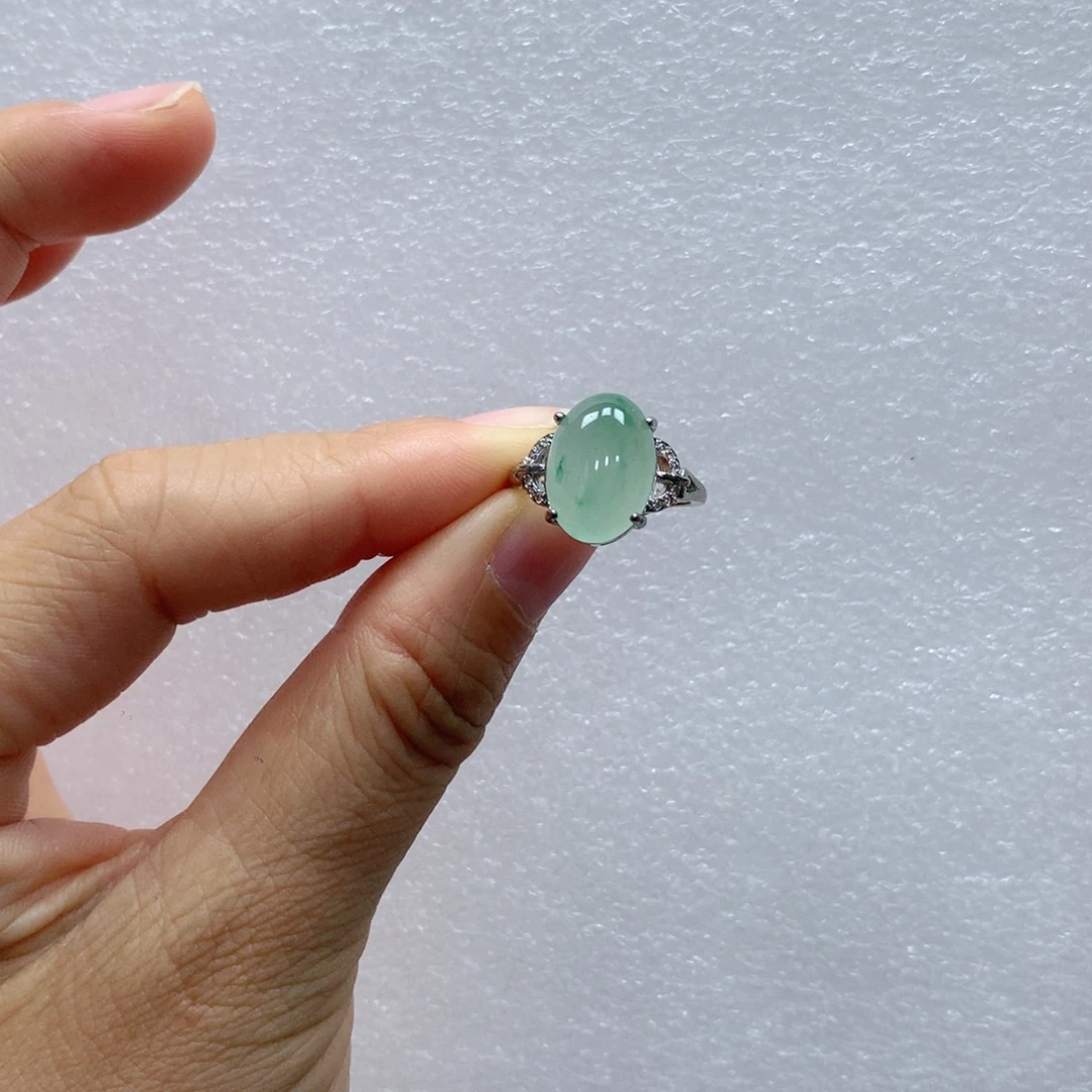 顶***峰石英质玉未镶嵌戒指青青 戒指顶峰