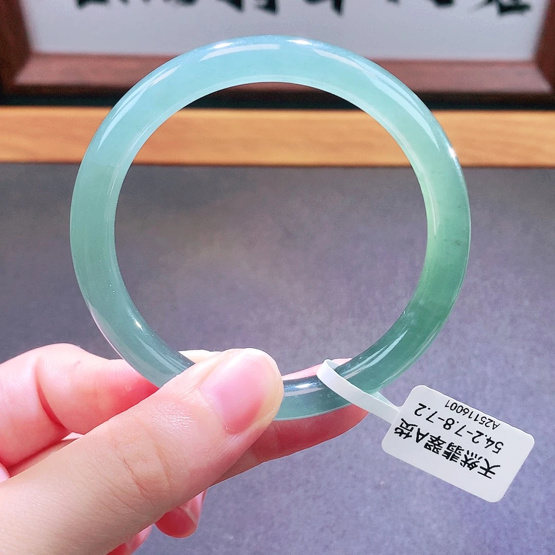 翡翠未镶嵌手镯天然翡翠