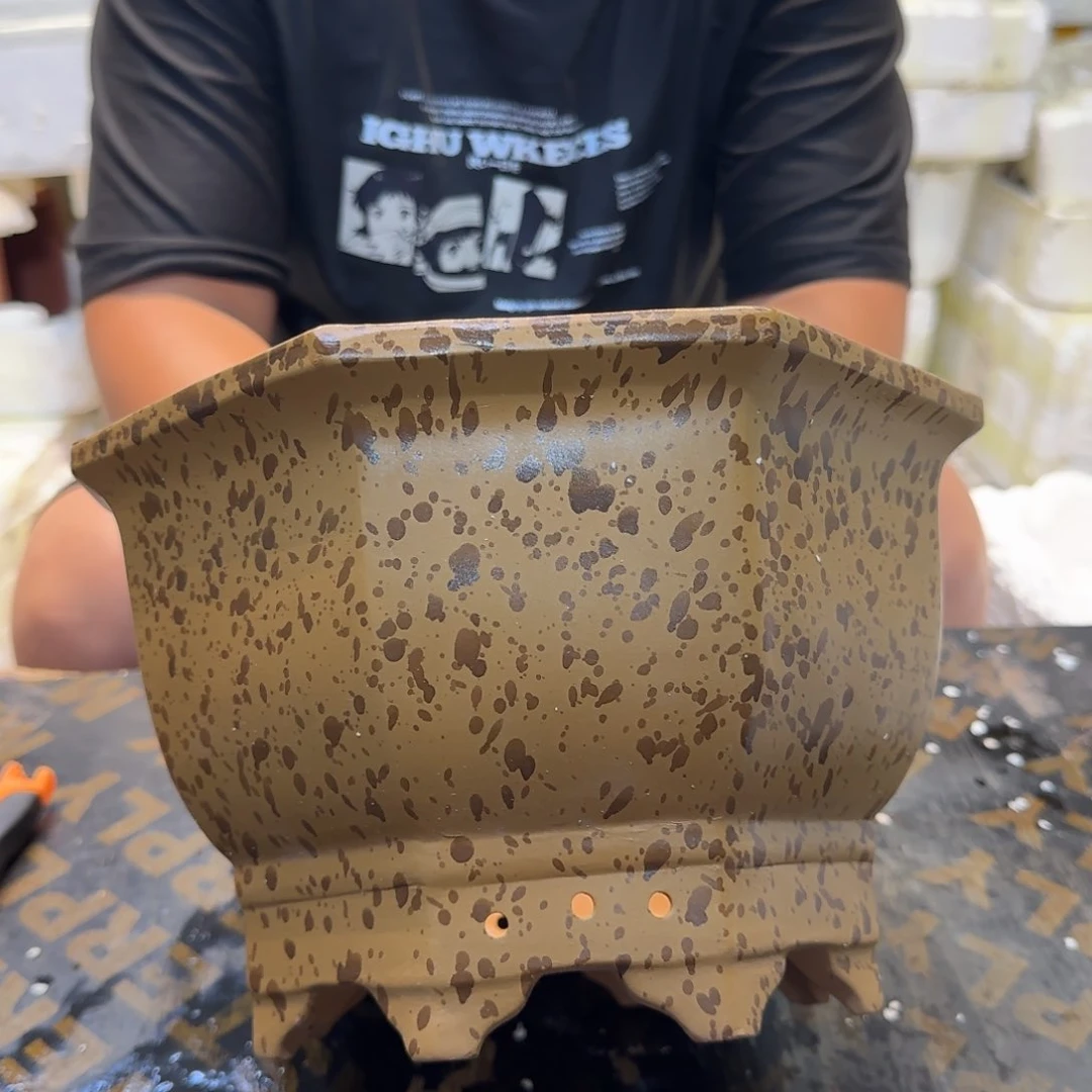 紫砂花盆口径27 24高度16