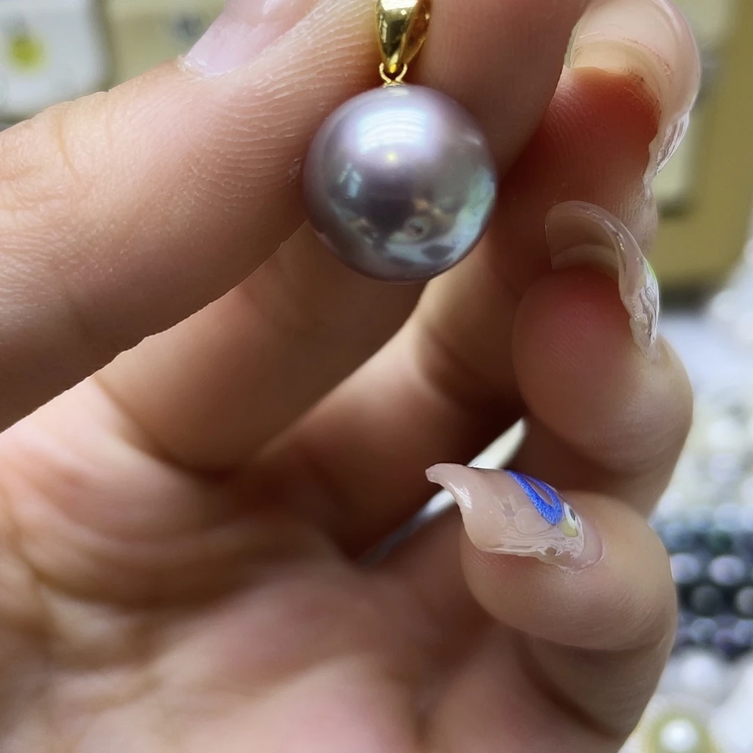 淡水珍珠18K金镶嵌颈饰