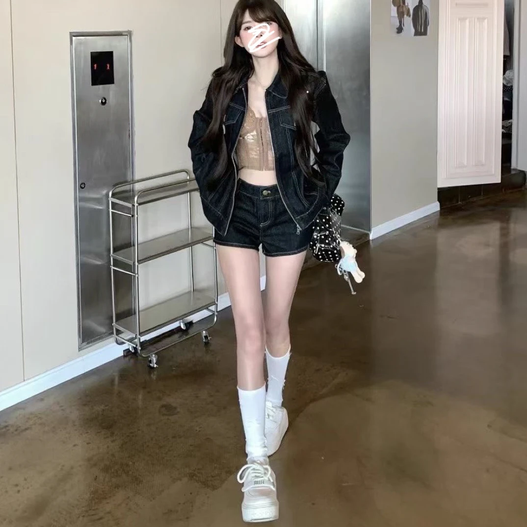 大小姐家——韩系设计感宽松长袖牛仔夹克搭配阔腿短裤秋季时尚套装