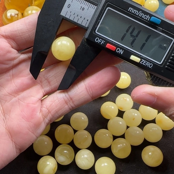 蜜蜡未镶嵌珠宝奇石天然141