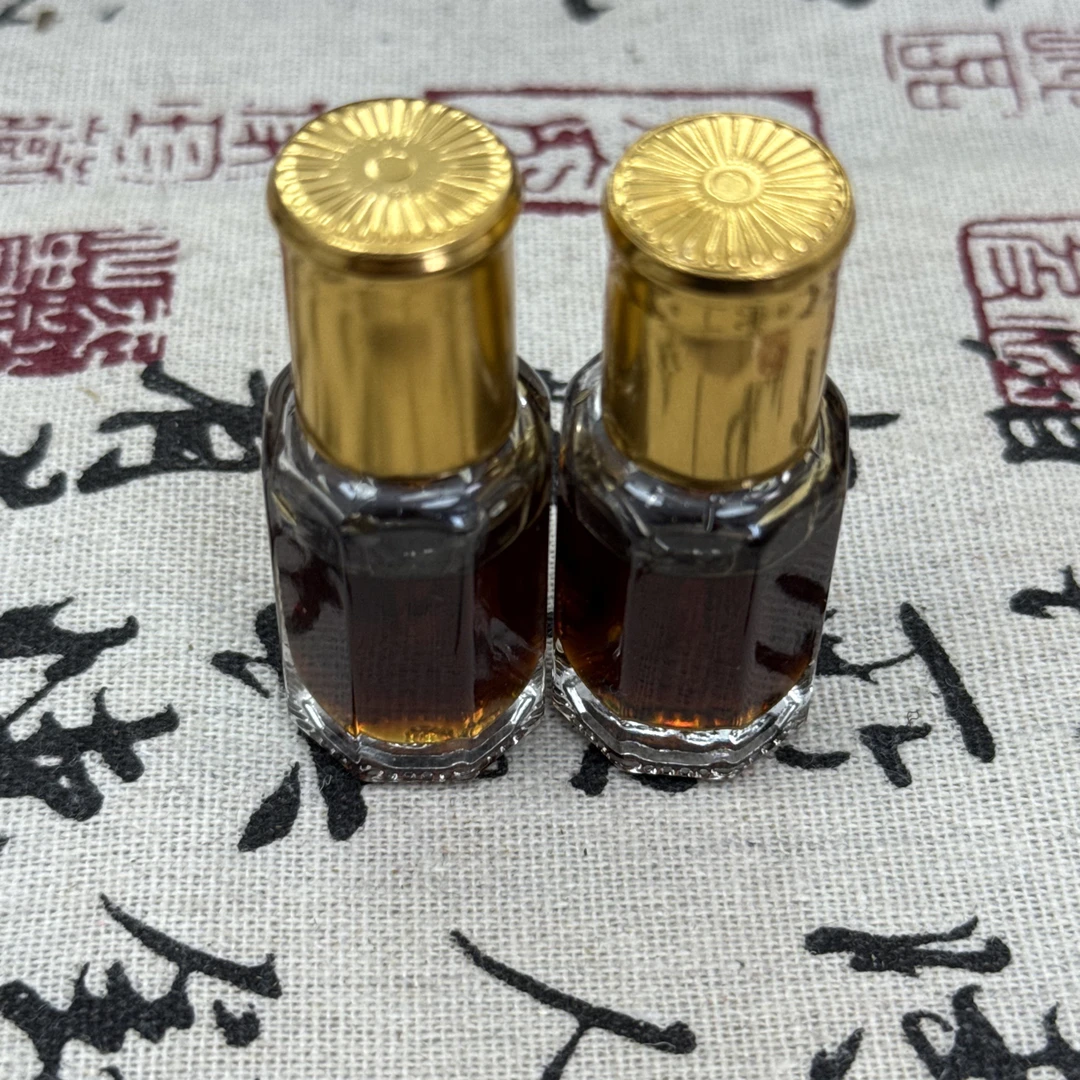 沉香绿奇楠高油虫漏沉香精油5克装一瓶多样性发其一
