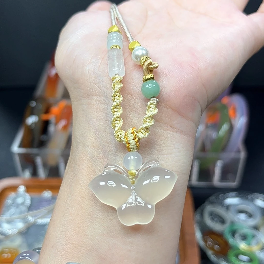 玛瑙/玉髓颈饰未镶嵌