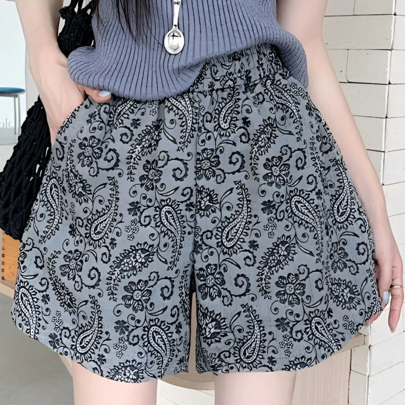 女款大码薄款夏季休闲裤宽松运动大码短裤MM胖mm大腿粗屁股大新款