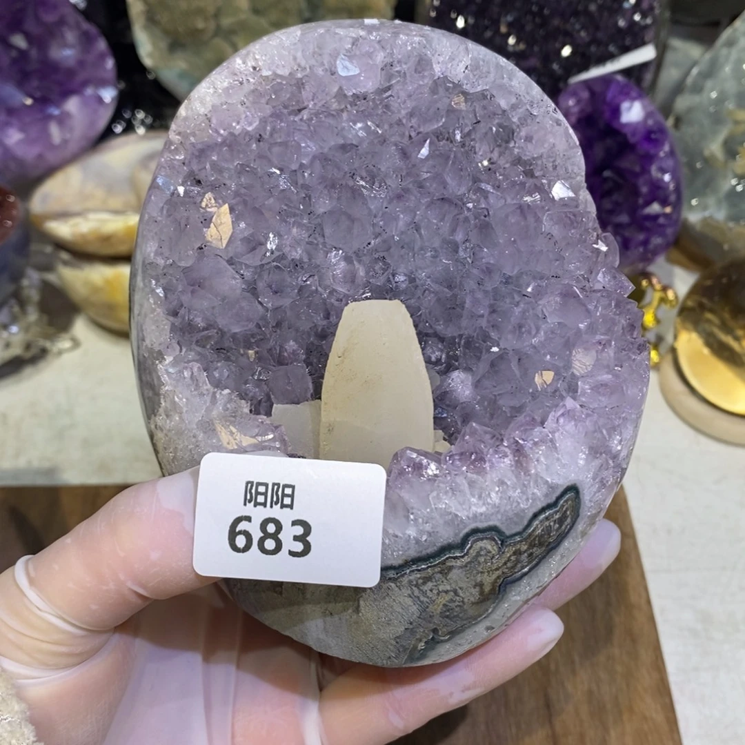 飞***丽大型摆件（非配饰）未镶嵌水晶