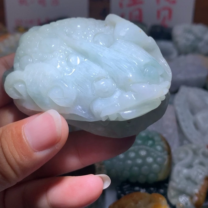 翡翠未镶嵌颈饰保真天然A货翡翠