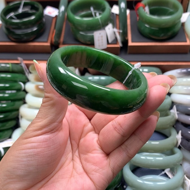 【闪购商品】和田玉（碧玉）手镯未镶嵌