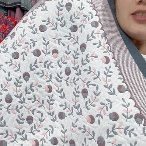 棉黑色果实累累纯棉