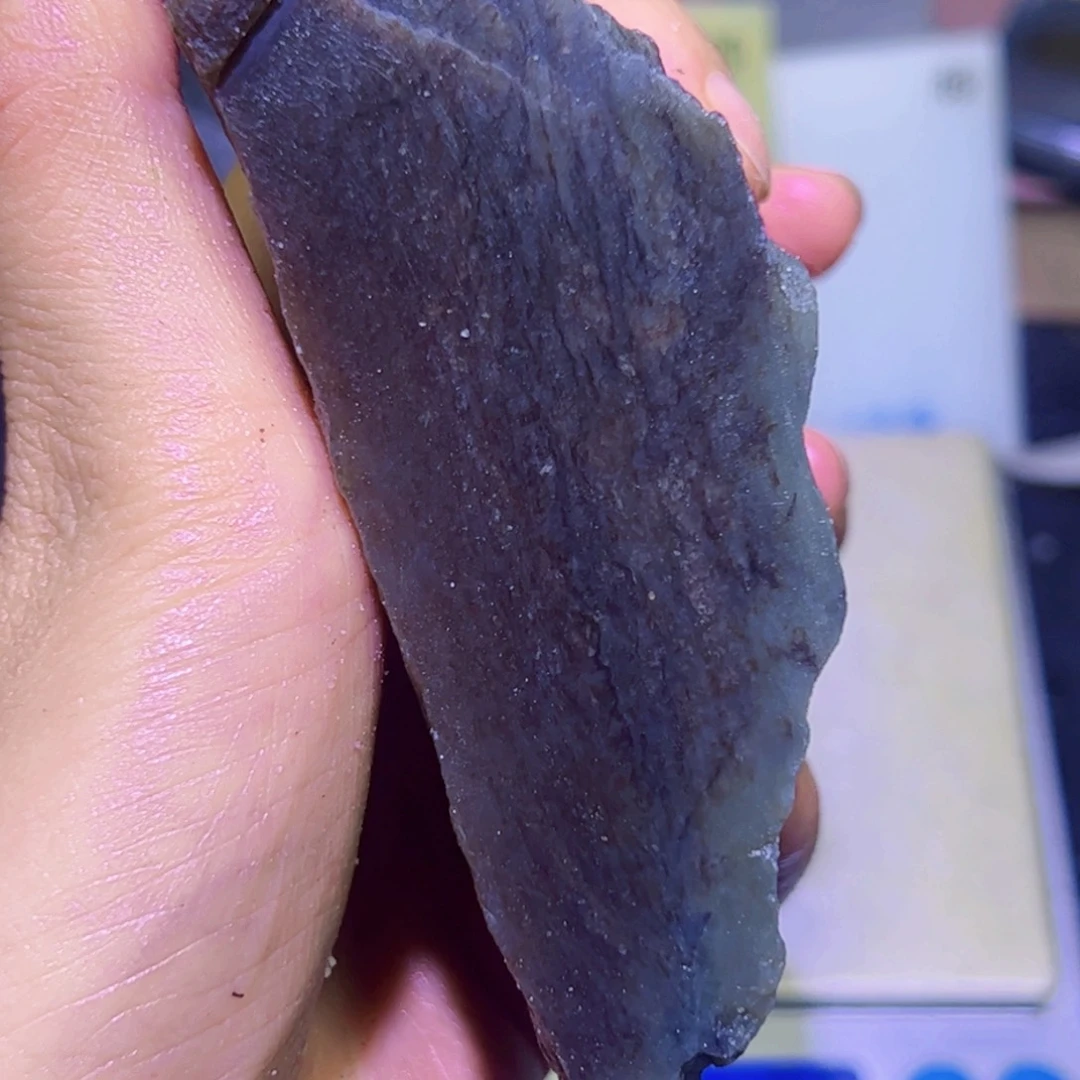 和田玉未镶嵌珠宝半成品