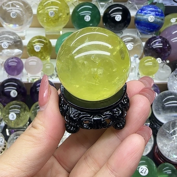 未镶嵌水晶珠宝半成品