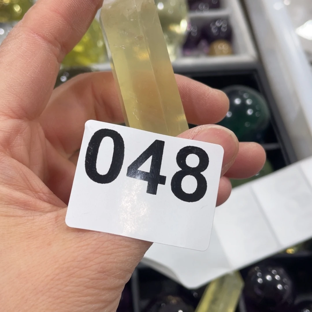 三***姐未镶嵌水晶珠宝半成品