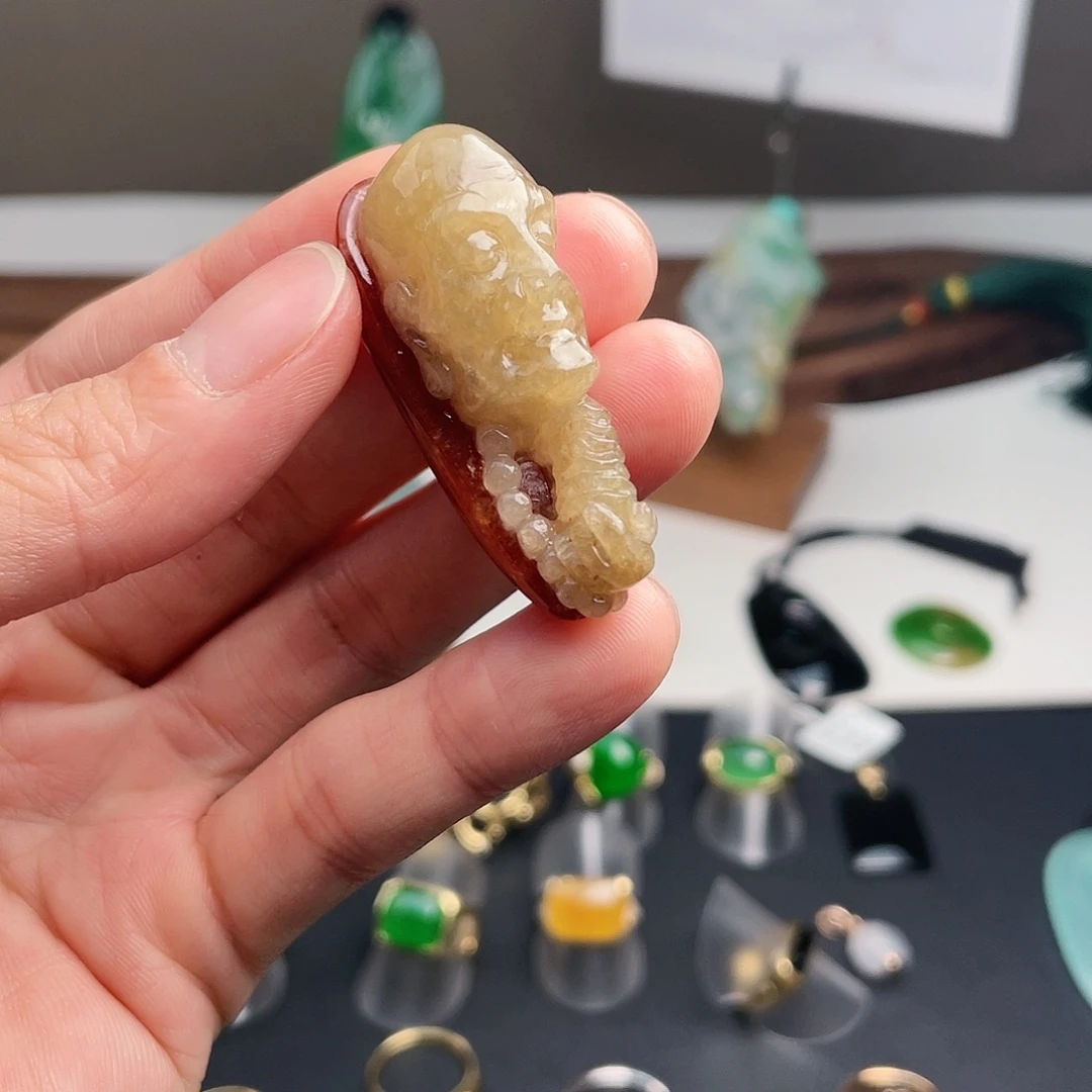 翡翠未镶嵌颈饰18罗汉