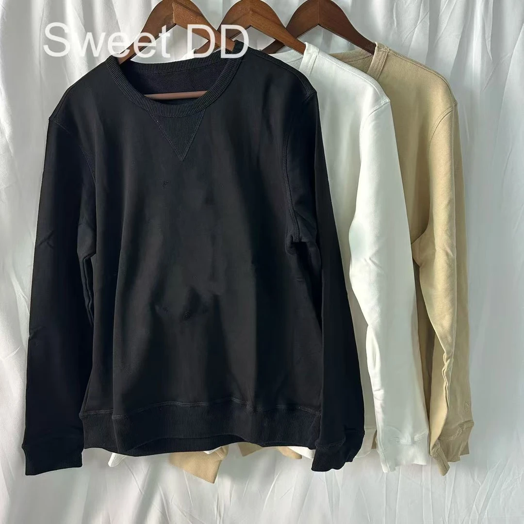 Sweet DD情侣款三色圆领胸前毛巾马刺绣卫衣/LF