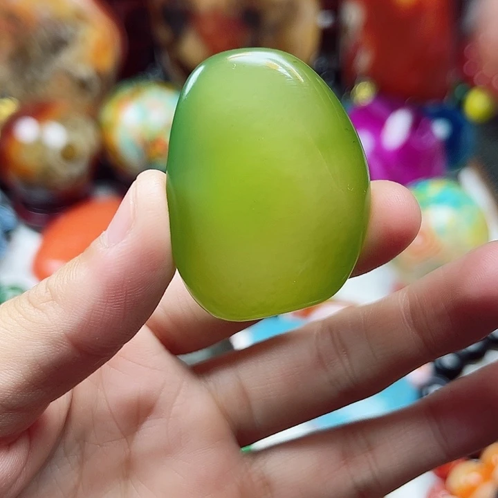 玛瑙/玉髓未镶嵌珠宝奇石