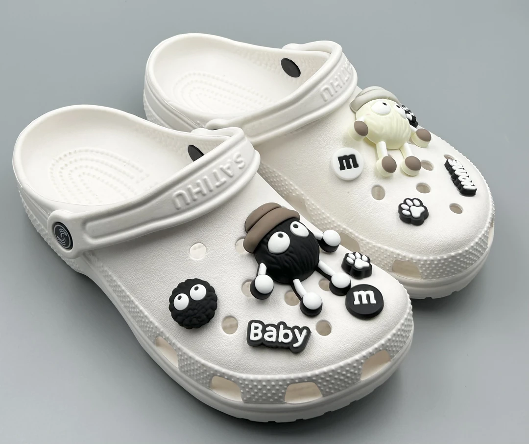 DELRETOMMI/迪莱托米经典洞洞鞋男女款透气防滑eva休闲明星同款