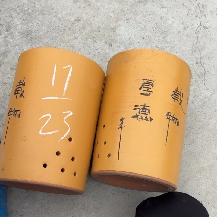 紫砂花盆紫砂的颜色