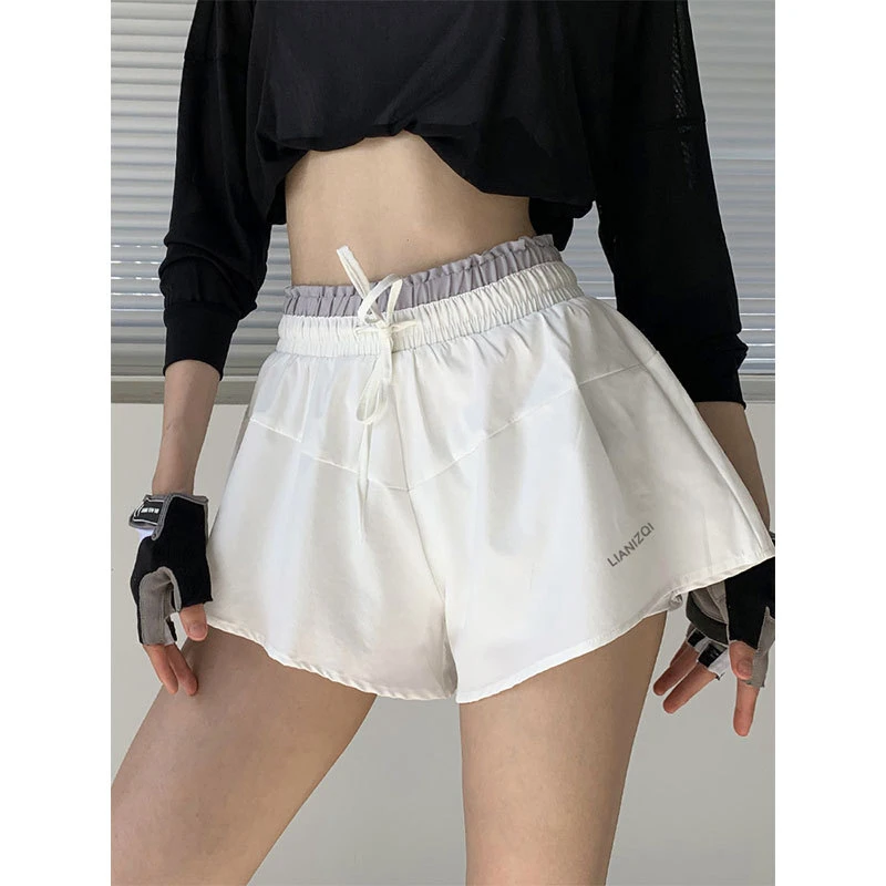 【新店福利】2023年夏款女士宽松透气速干阔腿运动短裤黑色白色可选