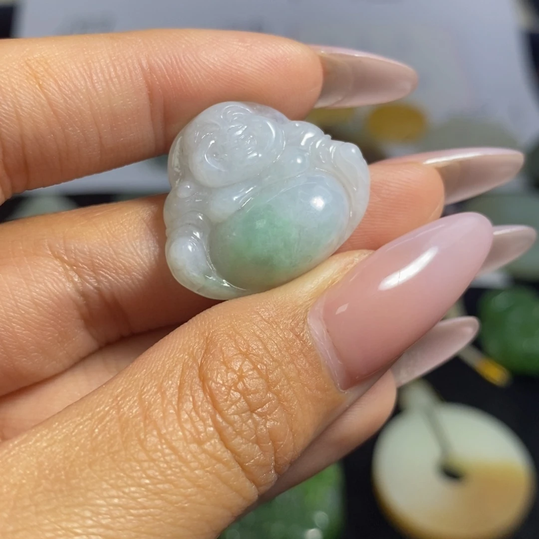 翡翠未镶嵌颈饰吊坠