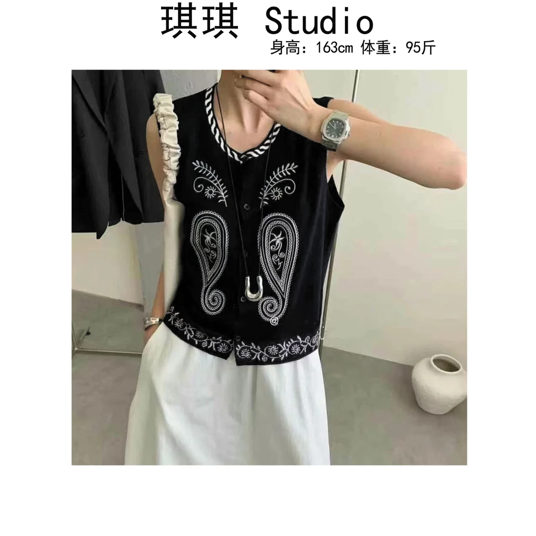 《琪琪家》夏季新款潮流气质时尚腰果民族风花边减龄上衣25045-L