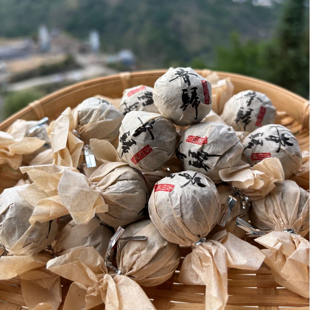 昔归非核心大树21年春龙珠生茶  8克/颗15颗/袋 [老冯的普洱茶]