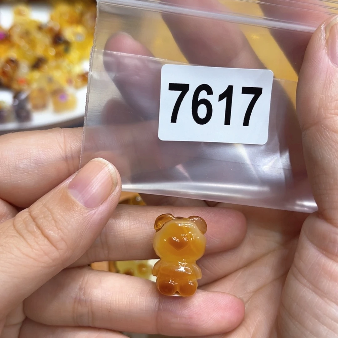 未镶嵌琥珀珠宝奇石