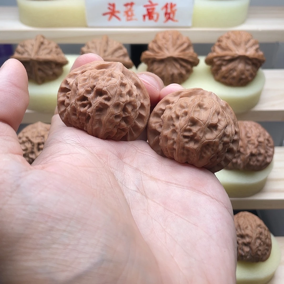 吊坠文玩核桃42全品宫灯