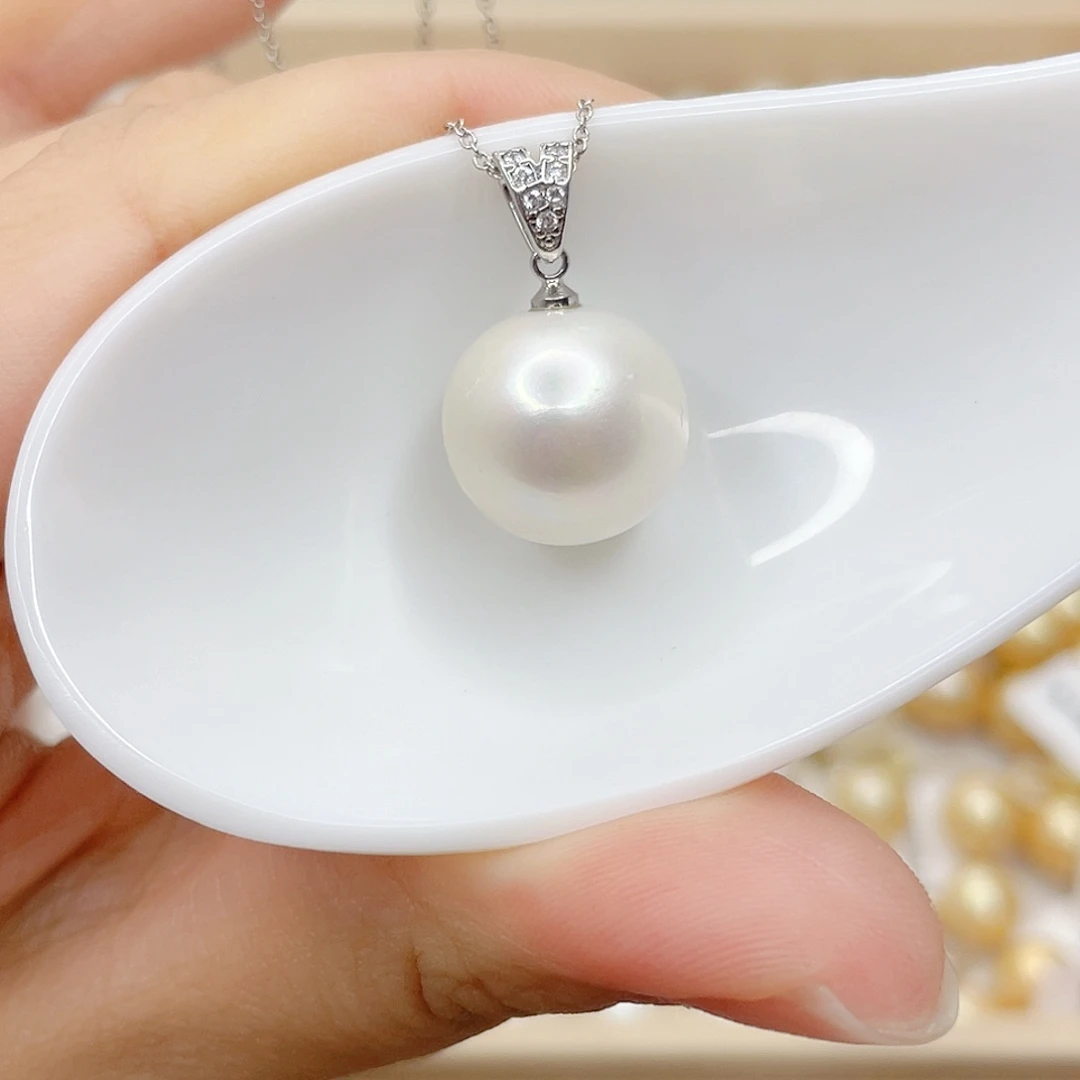 淡水珍珠合金吊坠(赠链)