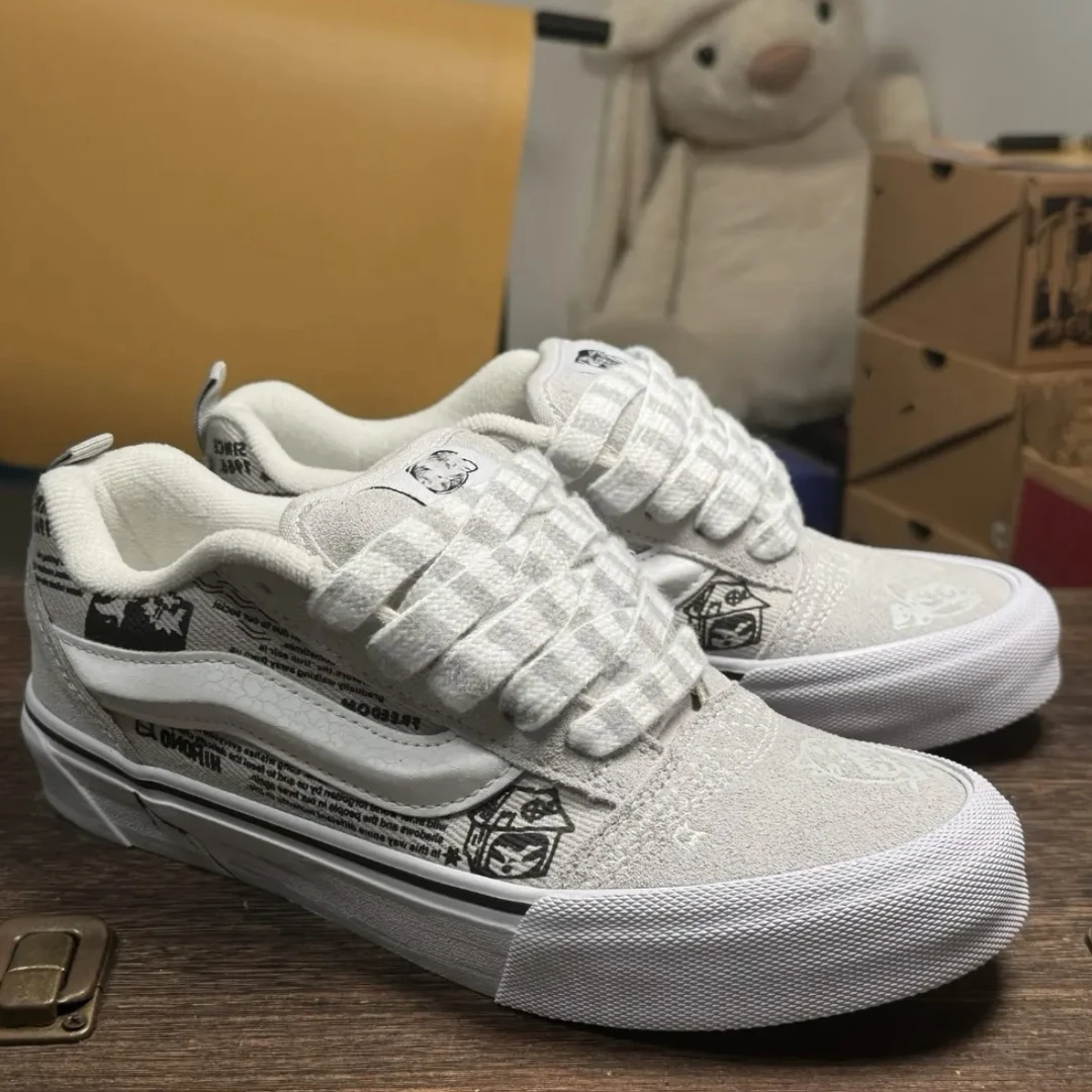 【高品质】skoolkun联名款胖胖面包男女苏格兰情侣复古休闲鞋滑板鞋