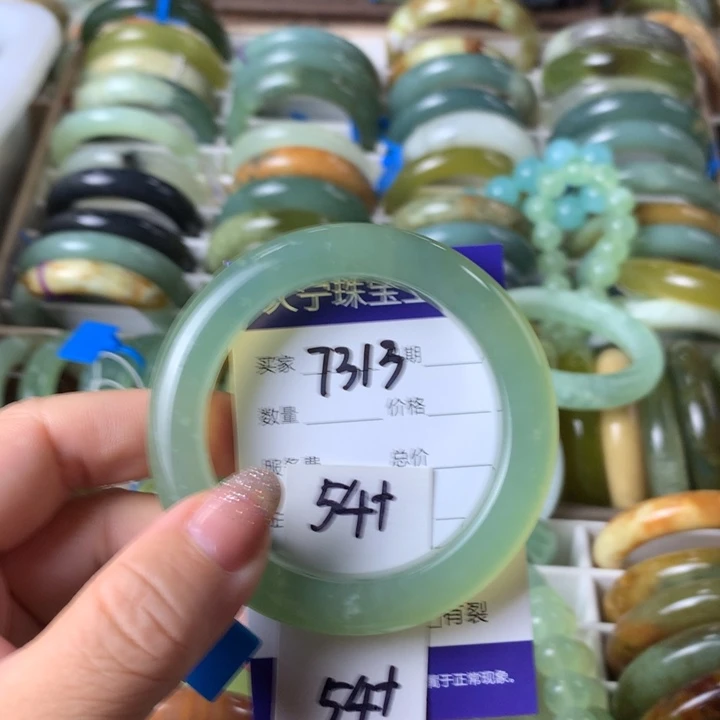 未镶嵌蛇纹石玉手镯7313