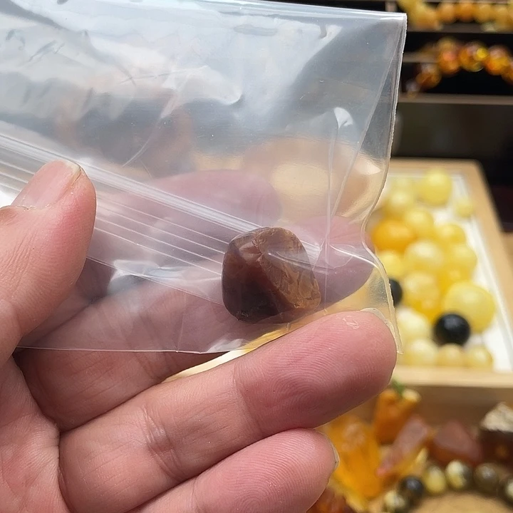 十***三琥珀未镶嵌套链吊坠