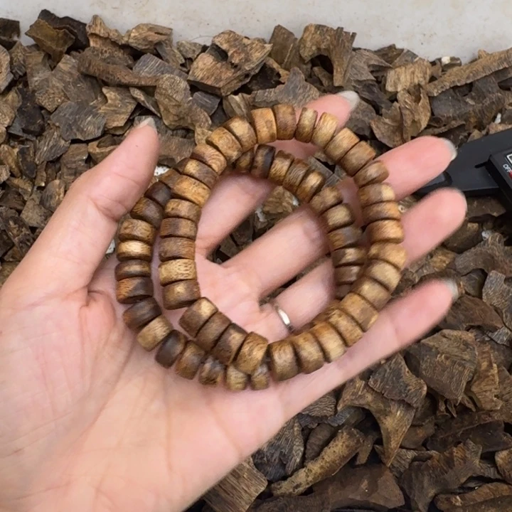 沉香香囊沉香乌身圆叶多样性发货1