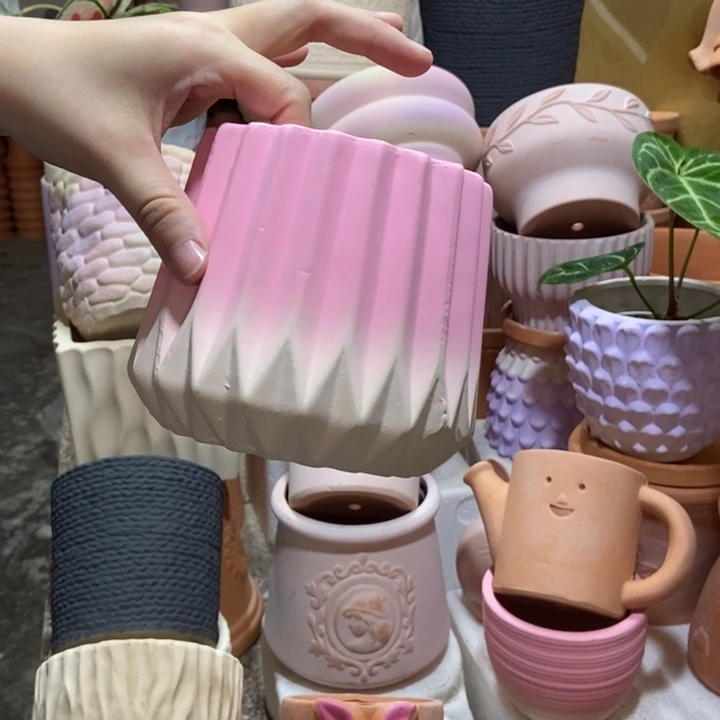 13×11粉色大肚钻 粗陶1个