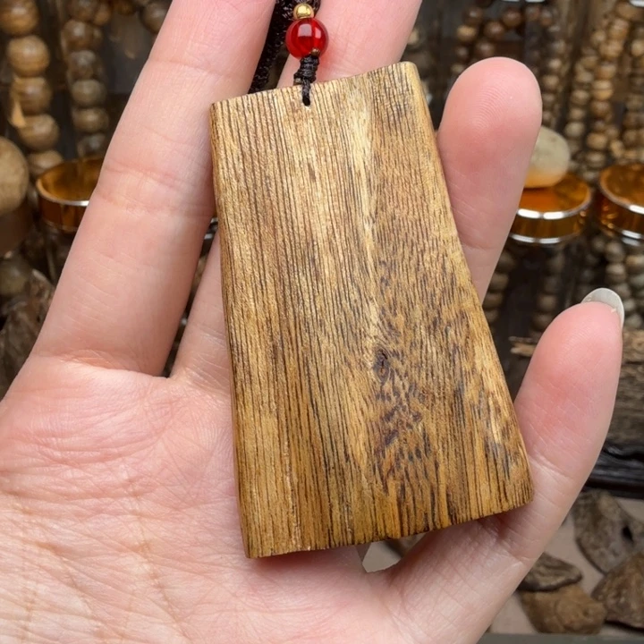 沉香沉香碎屑达拉干沉香随型7.7克