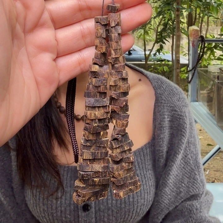 吊坠沉香海南莺歌绿奇南沉水车挂多样性发其一