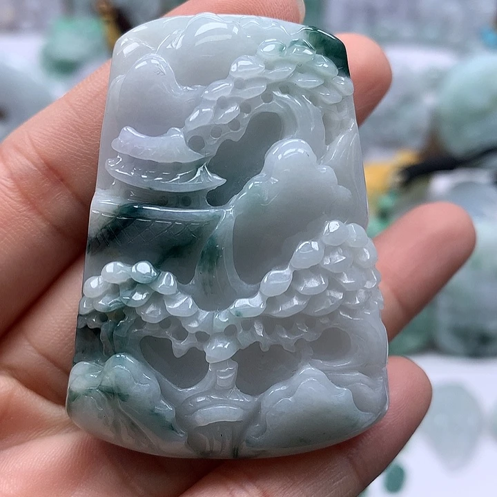 翡翠未镶嵌颈饰山水两面工艺卡厚12+