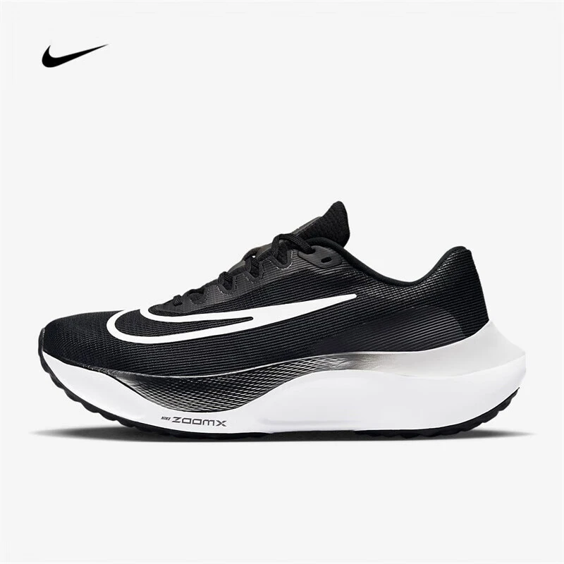 NIKE/耐克ZoomFly5男子缓震黑白舒适透气碳板跑步鞋DM8968-001