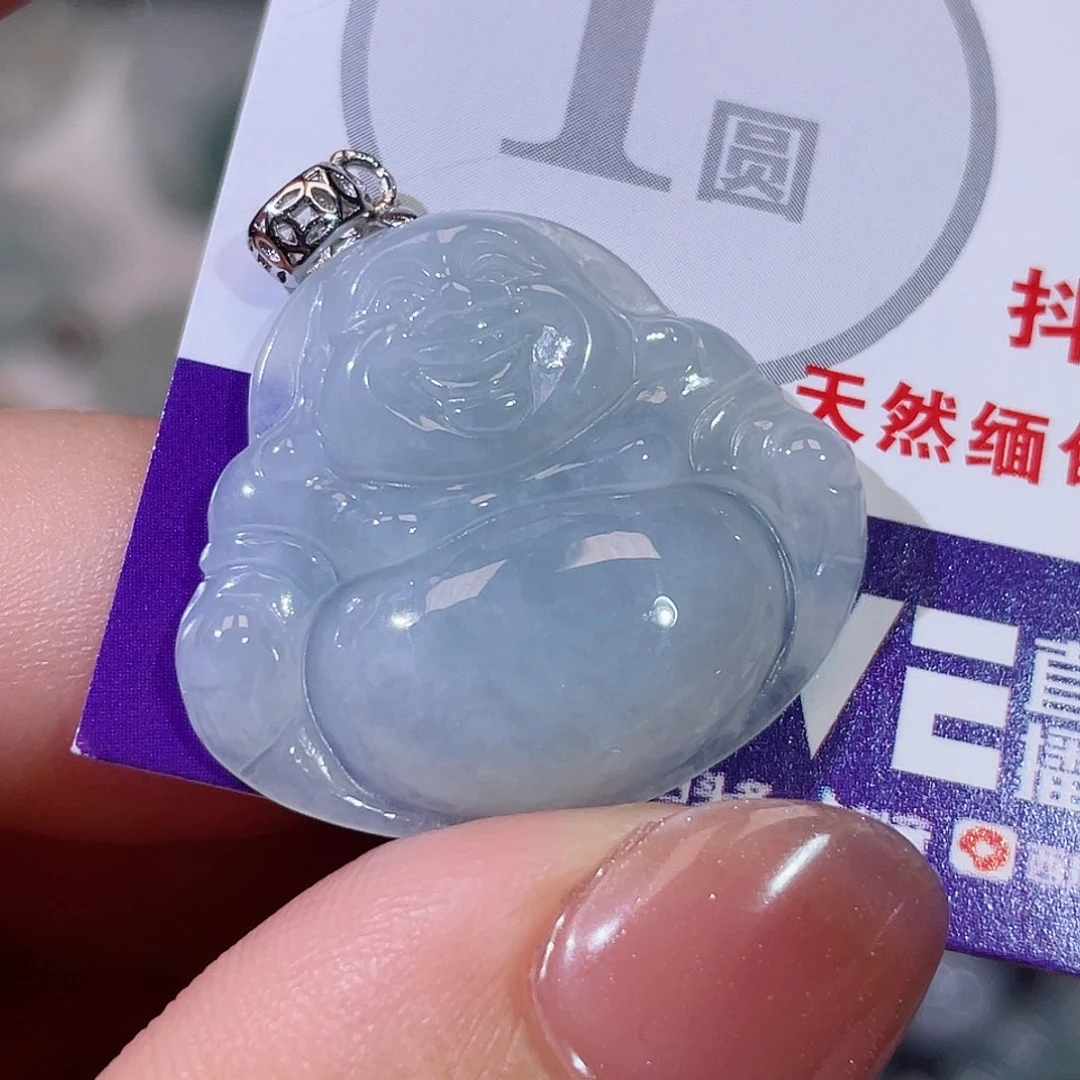 翡翠未镶嵌颈饰佛公