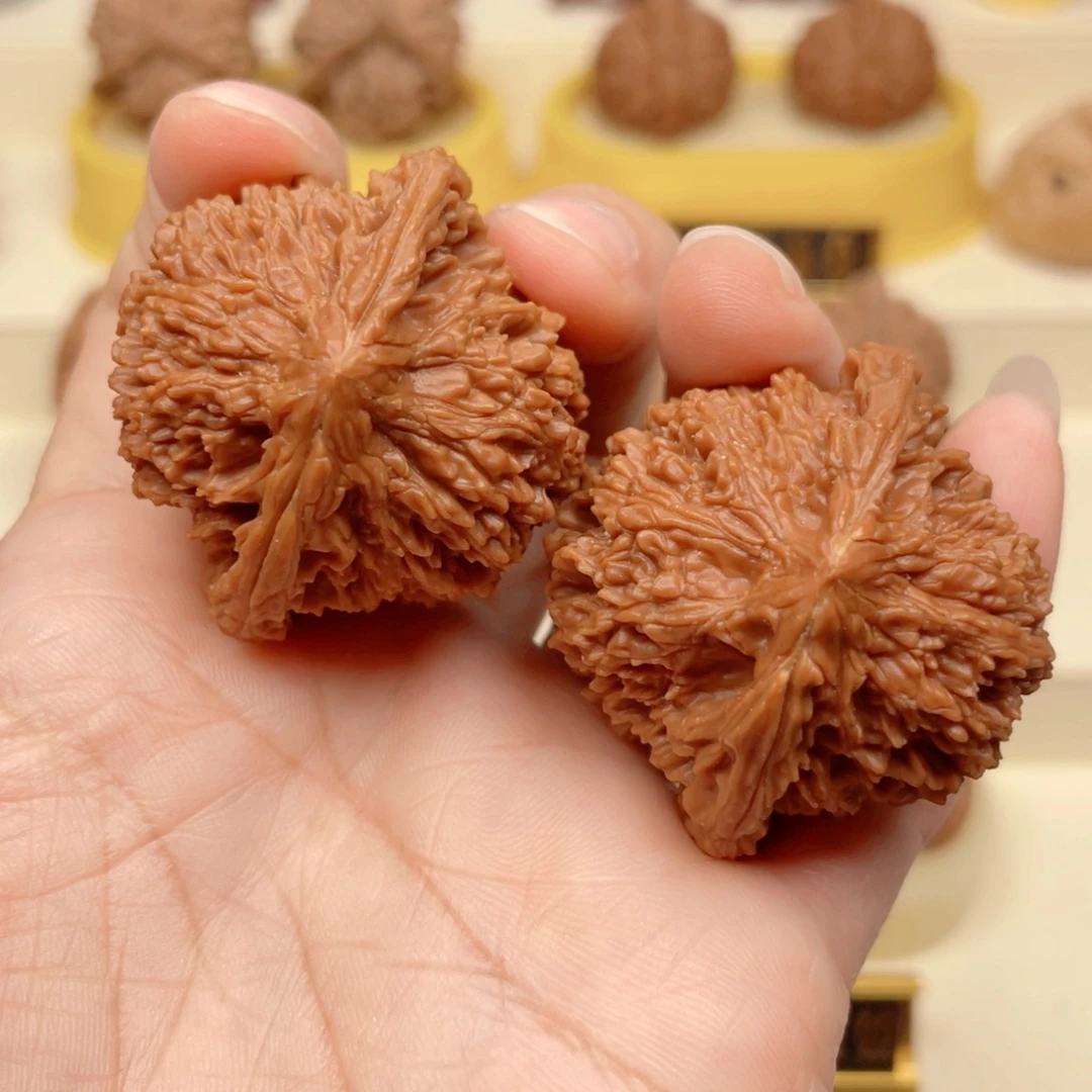 把件文玩核桃百花山43