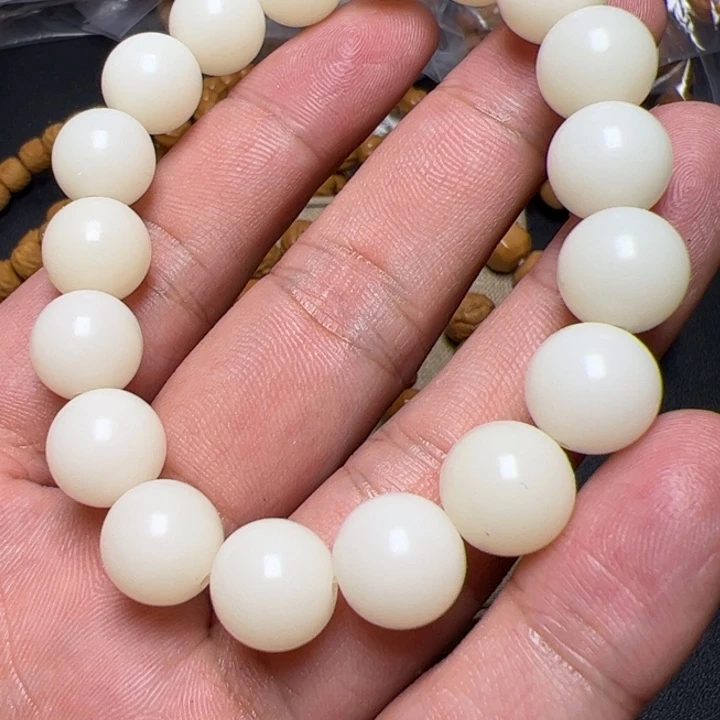 猴头核桃手串聚**品啦啦啦