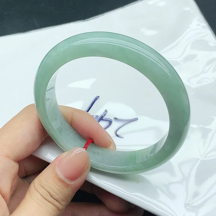 未镶嵌手镯翡翠241