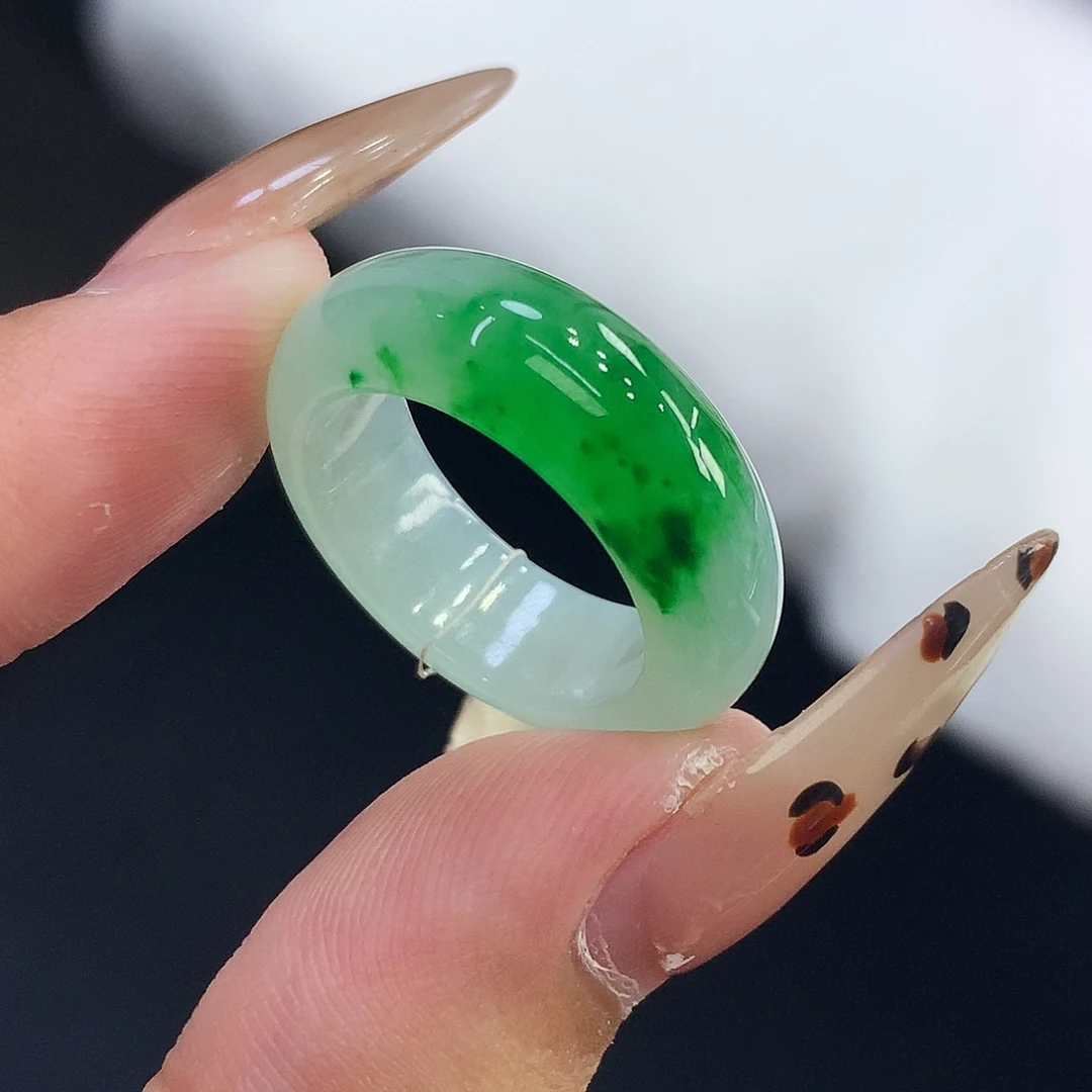 翡翠未镶嵌戒指12号