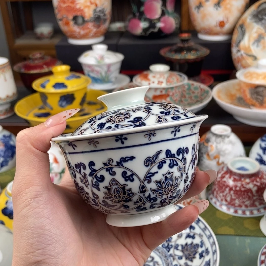 陶瓷的设计师是一个人