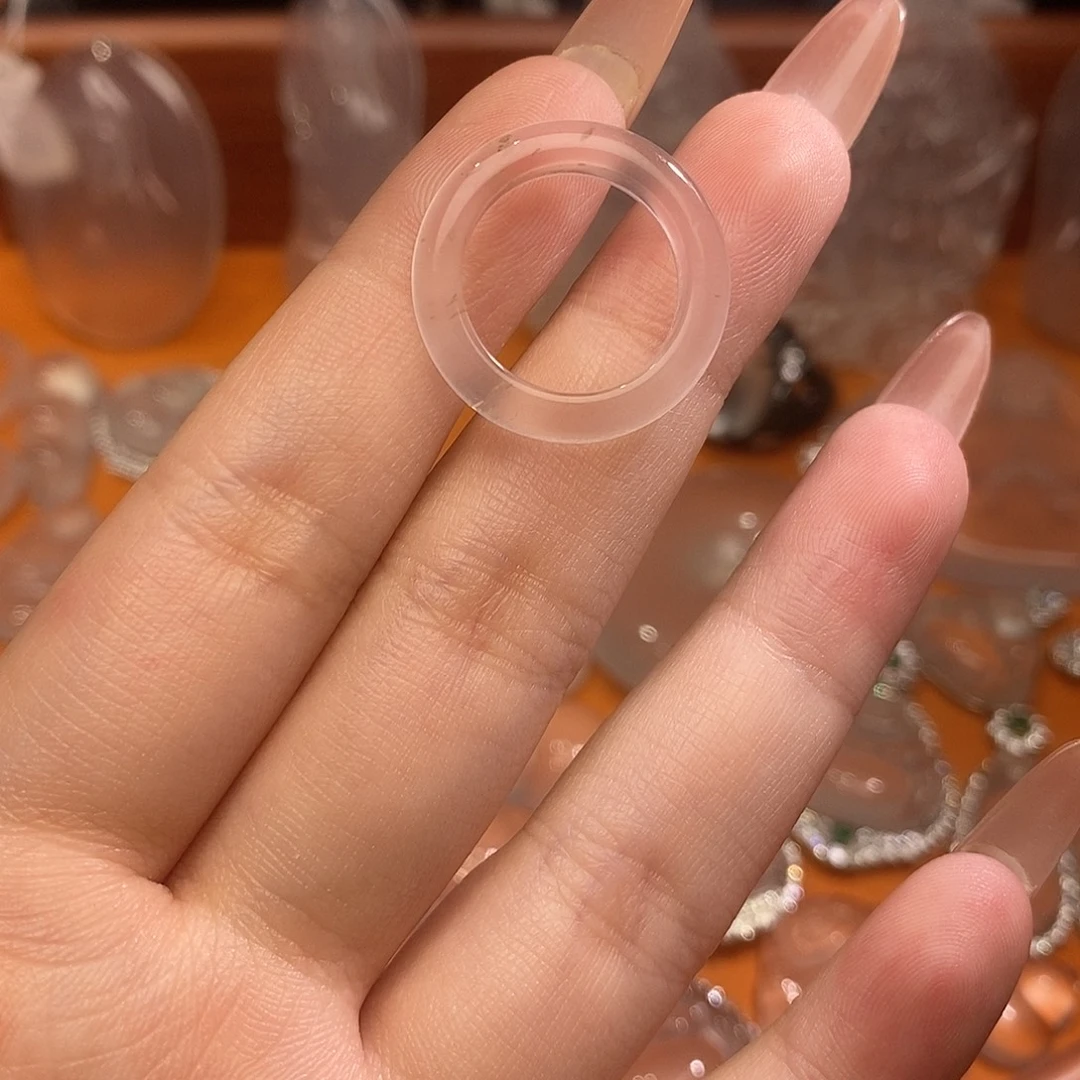 石英质玉未镶嵌戒指