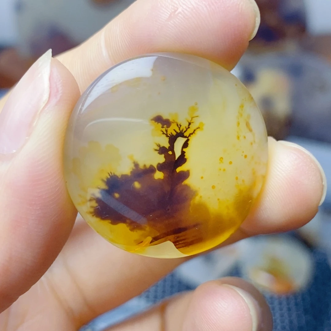 玛瑙/玉髓未镶嵌珠宝奇石