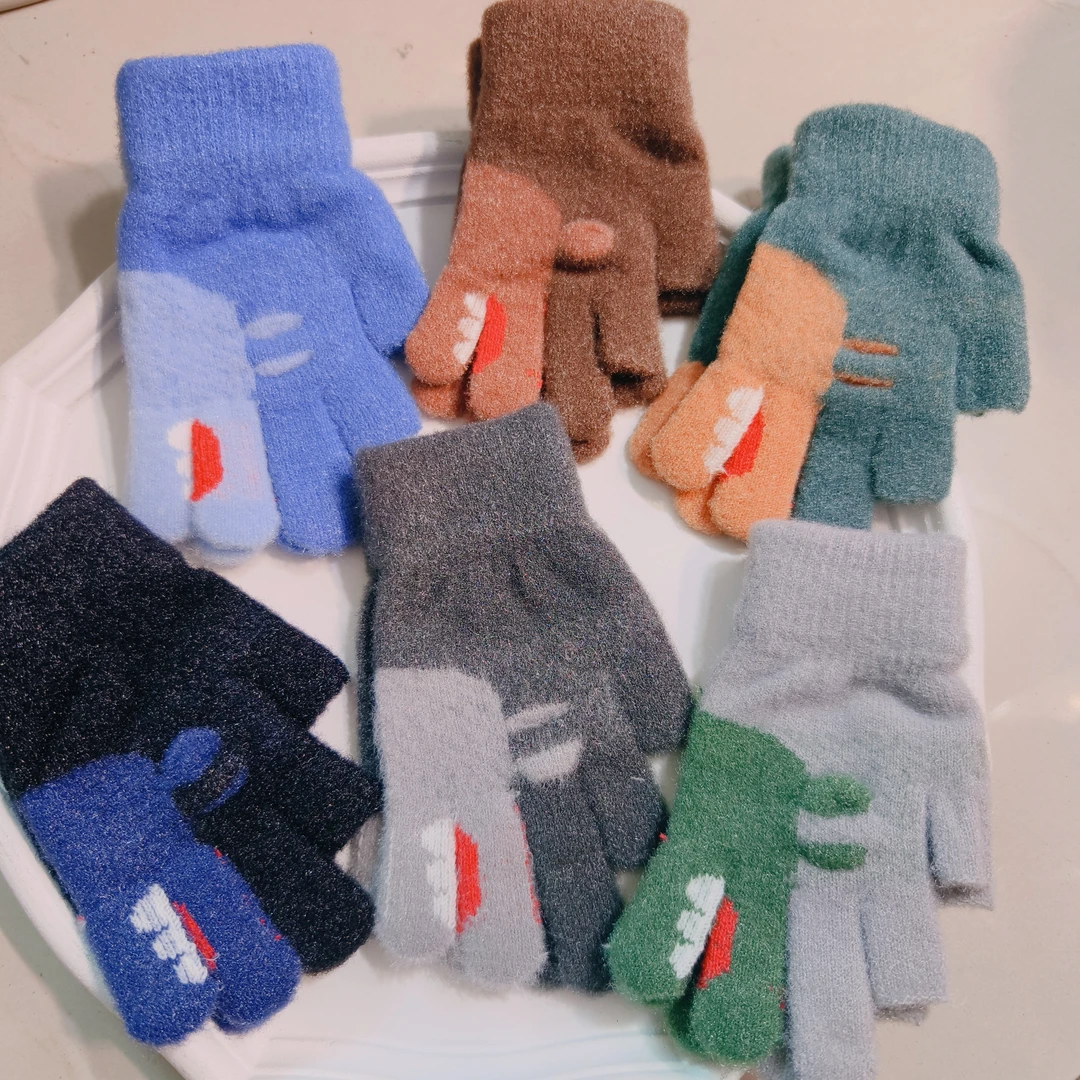 5-9岁儿童露两指写字保暖手套