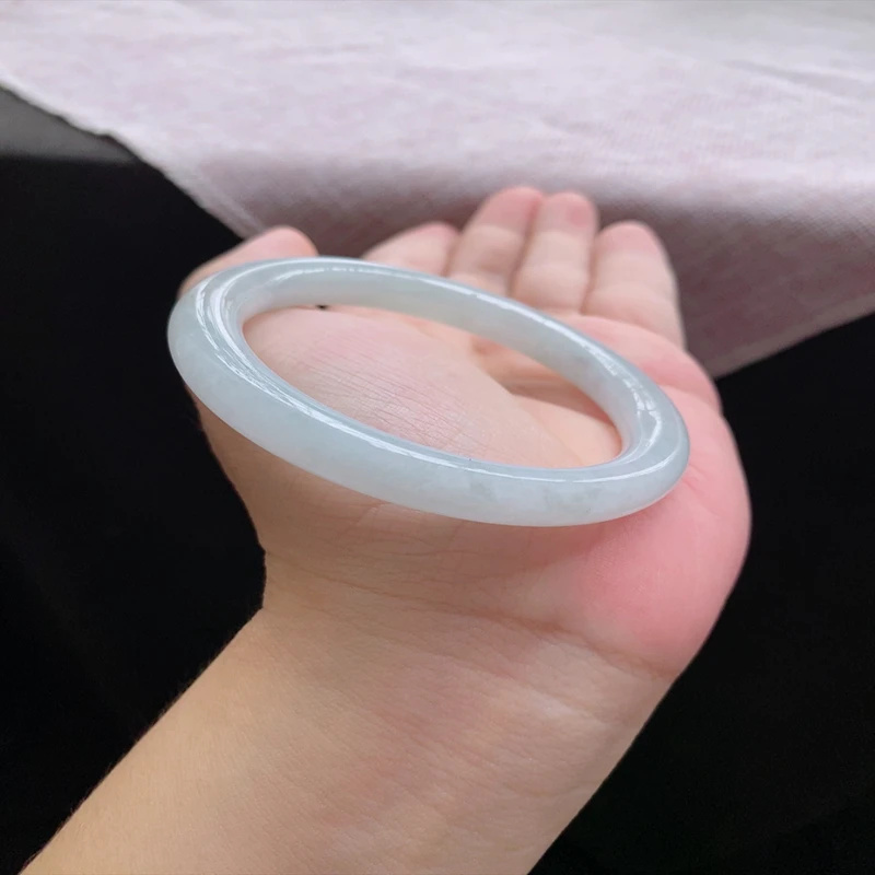 53圈24737冰糯种水润浅绿色翡翠手镯子圆条玉环天然A货a21
