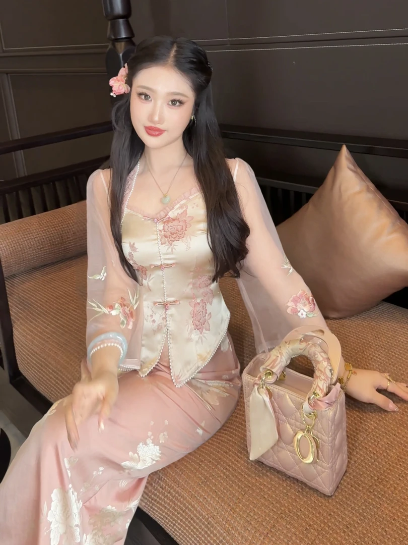 【媛珠 粉落云锦】重工刺绣新中式粉色提花开衫+吊带+半裙三件套