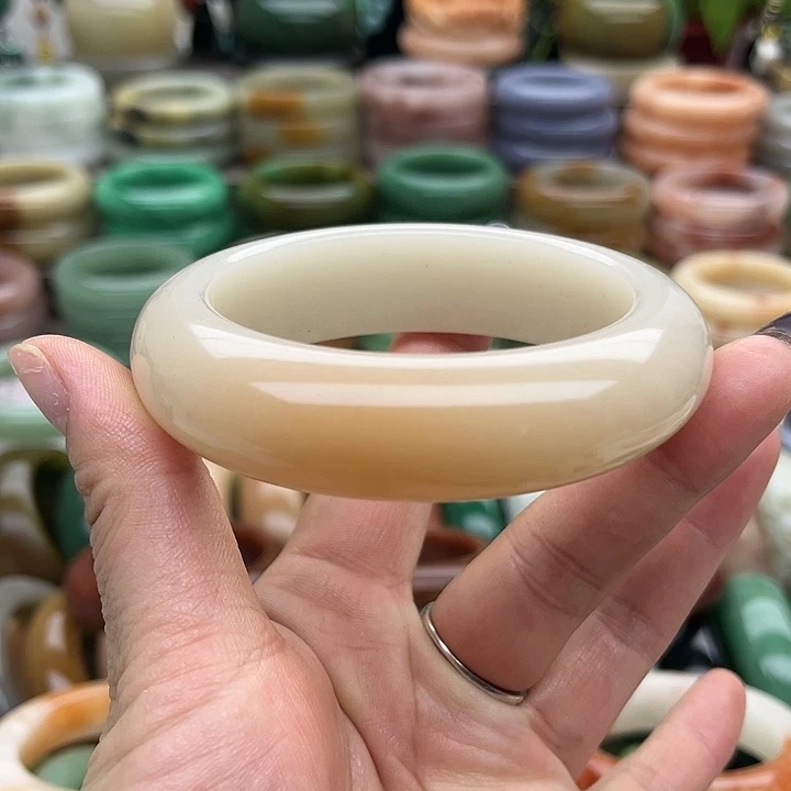 合金手镯石英质玉
